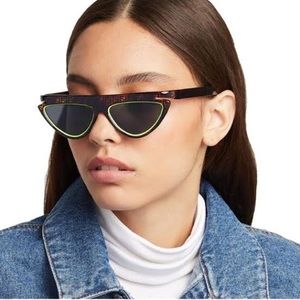 FENDI SUNGLASSES
